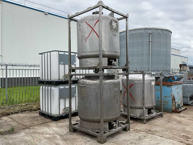 Opslagtank (2x) - afbeelding 1 van  5