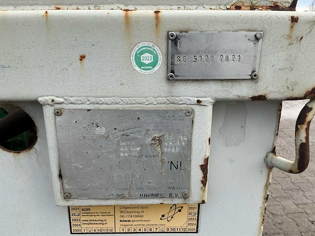 Opslagtank diesel 2000 liter - afbeelding 6 van  14