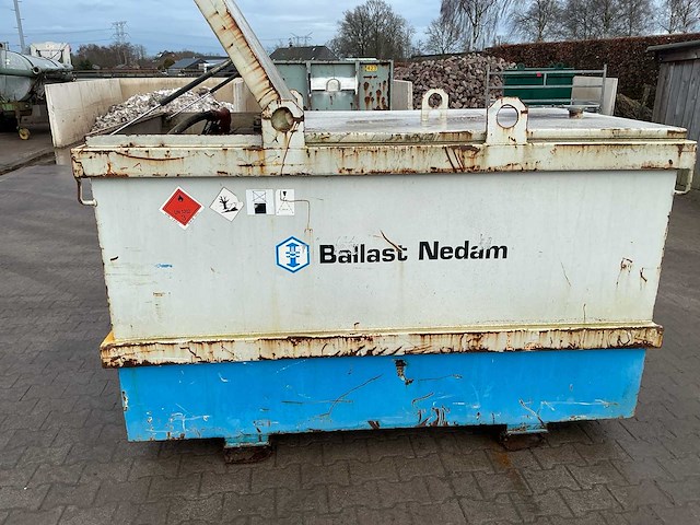 Opslagtank diesel 2000 liter - afbeelding 7 van  14