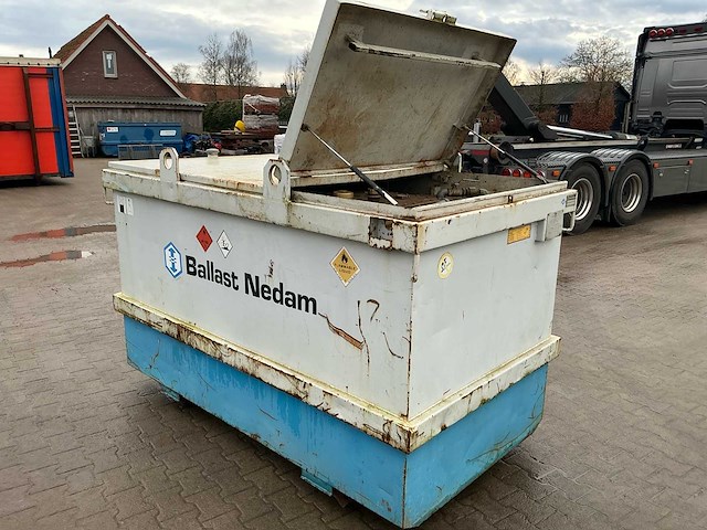 Opslagtank diesel 2000 liter - afbeelding 9 van  12