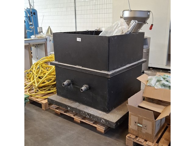 Opslagvat 1m3 - afbeelding 1 van  17