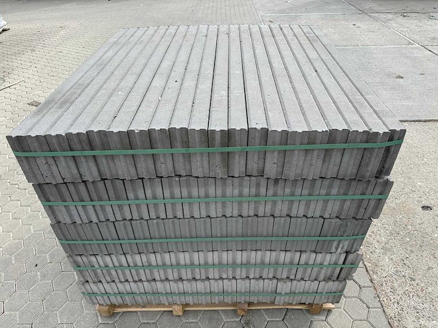 Opsluitbanden voor de tuin (ca. 640 stuks) - afbeelding 1 van  4