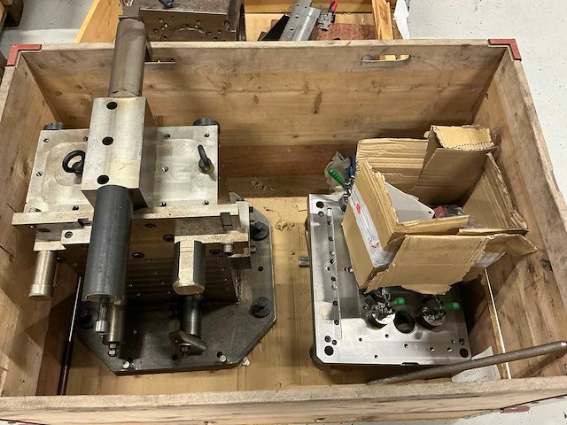 Opspangereedschap 5 pallets - afbeelding 1 van  9