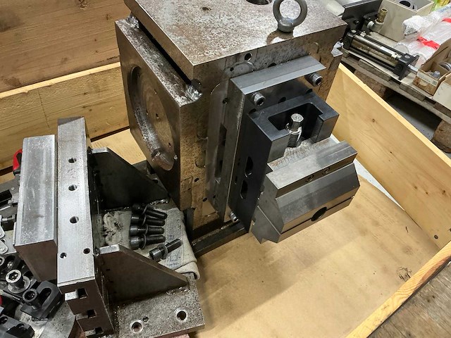 Opspangereedschap 5 pallets - afbeelding 4 van  9