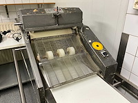 Op’t root vlaai rastermachine - afbeelding 2 van  5