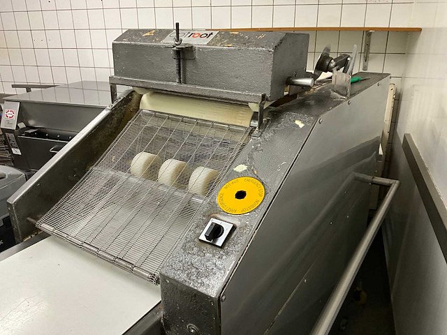 Op’t root vlaai rastermachine - afbeelding 5 van  5