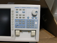 Optical spectrum analyser yokogawa aq6370. gekalibreerd tot juli 2026. - afbeelding 3 van  7