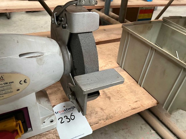 Optimum opti sm290 werkbankslijpmachine - afbeelding 5 van  6