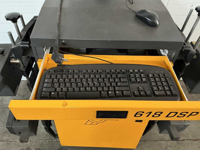 Opto plus 618 - uitlijn apparaat - overige garage inventaris - afbeelding 8 van  12