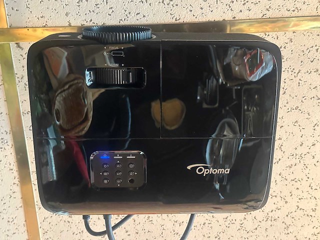 Optoma - beamer met afstandsbediening - afbeelding 2 van  3