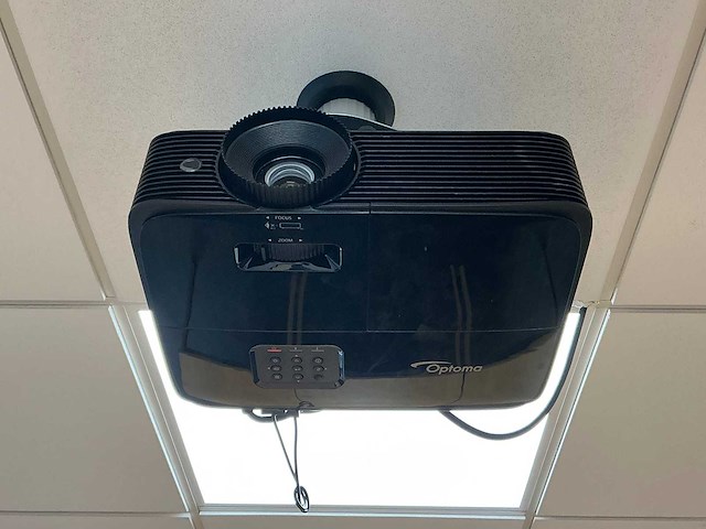 Optoma - hd146x - beamer - afbeelding 3 van  7