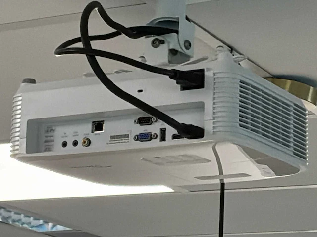 Optoma beamer - afbeelding 3 van  4