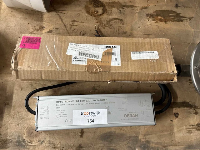 Optotronic ot250/220/24dim p transformator-led - afbeelding 1 van  2
