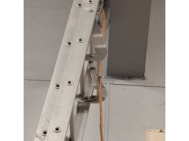 Optrek ladder 2x 20 treeds - afbeelding 5 van  6