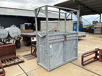 Opvoelbox en bekapbox - afbeelding 1 van  6