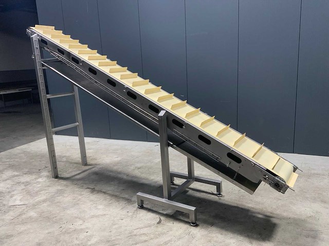 Opvoer transportband 4m - afbeelding 1 van  3