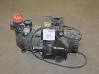 Opvoerpomp gardena 4000/5. - afbeelding 1 van  2