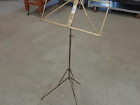 Opvouwbare messing/koperen muziekstandaard - afbeelding 1 van  5
