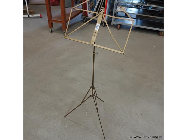 Opvouwbare messing/koperen muziekstandaard - afbeelding 1 van  5