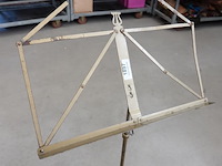 Opvouwbare messing/koperen muziekstandaard - afbeelding 4 van  5