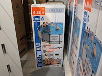 Opzet zwembad met stalen frame bestway steel pro max, doorsnede 488cm, hoogte 122cm, incl. pomp en trap en ... - afbeelding 1 van  3