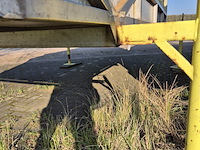 Opzetbak met olieschermen op poten - afbeelding 2 van  11