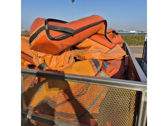 Opzetbak met olieschermen op poten - afbeelding 10 van  11