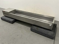 Opzetkoelvitrine