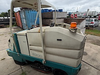 Opzit schrob- veegmachine, tennant, 8300, wit/groen - afbeelding 5 van  9