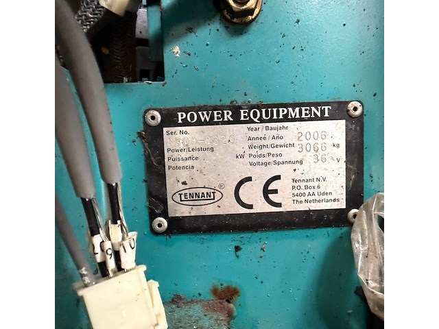 Opzit schrob- veegmachine, tennant, 8300, wit/groen - afbeelding 6 van  9