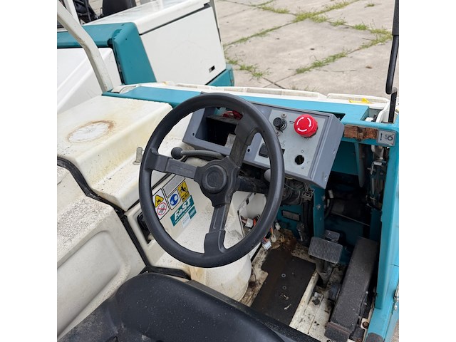 Opzit schrob- veegmachine, tennant, 8300, wit/groen - afbeelding 7 van  9