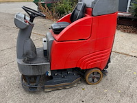 Opzit schrob- zuigmachine, hako, hakomatic b750 r, rood/grijs