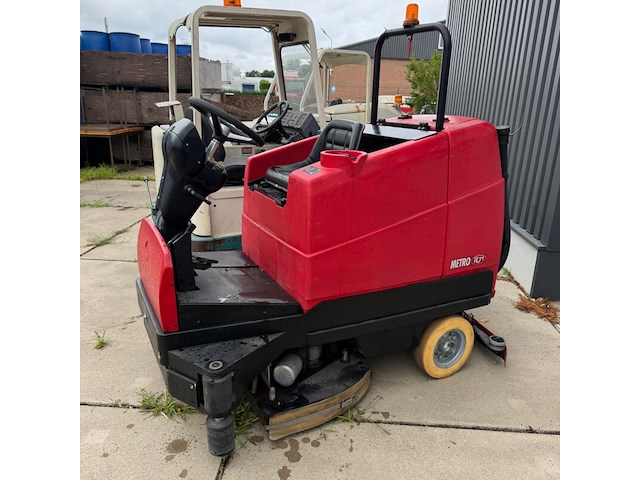 Opzit schrob- zuigmachine, rcm, metro 1102 n, rood/zwart - afbeelding 2 van  9