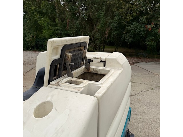 Opzit schrob- zuigmachine, tennant, 7300, wit/blauw - afbeelding 5 van  7