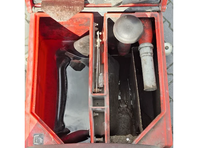 Opzit-schrobzuigmachine, hako, hakomatic b910 - afbeelding 21 van  31