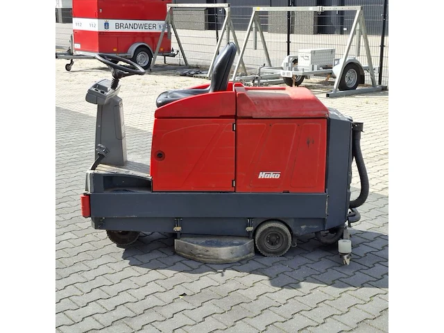 Opzit-schrobzuigmachine, hako, hakomatic b910 - afbeelding 12 van  31