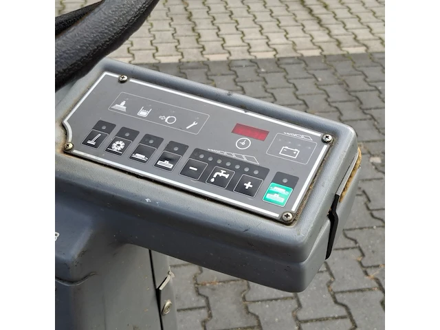 Opzit-schrobzuigmachine, hako, scrubmaster b140 r - afbeelding 4 van  34