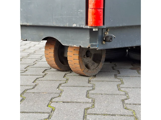 Opzit-schrobzuigmachine, hako, scrubmaster b140 r - afbeelding 9 van  34