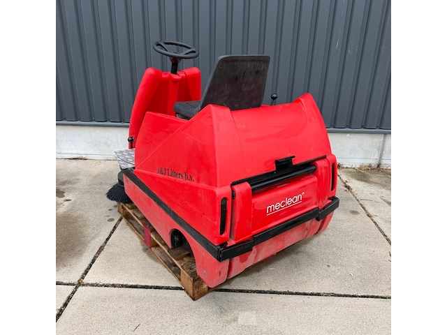 Opzit veeg- zuigmachine, meclean, buster 1100 tte, rood/zwart - afbeelding 1 van  5