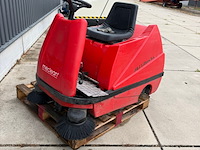 Opzit veeg- zuigmachine, meclean, buster 1100 tte, rood/zwart - afbeelding 2 van  5