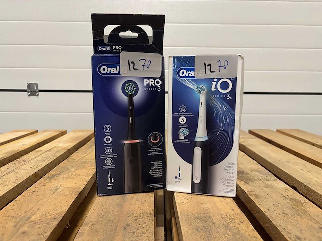 Oral-b - braun - tandenborstel - mondverzorging (2x) - afbeelding 1 van  1