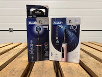 Oral-b - braun - tandenborstel - mondverzorging (2x) - afbeelding 1 van  1