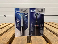 Oral-b - braun - tandenborstel - mondverzorging (2x) - afbeelding 1 van  1