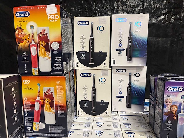 Oral b - elektrische tandenborstel - retourgoederen (150x) - afbeelding 5 van  5