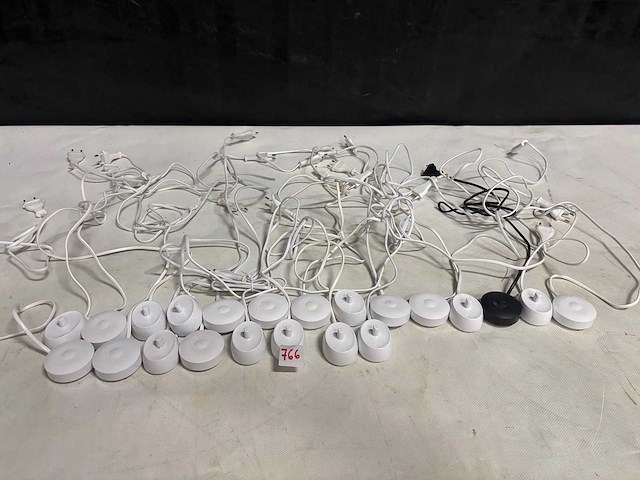 Oral b - opladers - retourgoederen (22x) - afbeelding 1 van  1