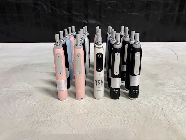 Oral b - retourgoederen (25x) - afbeelding 1 van  4