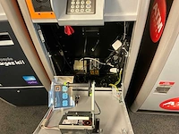 Orange zelfservice kiosk - afbeelding 7 van  7