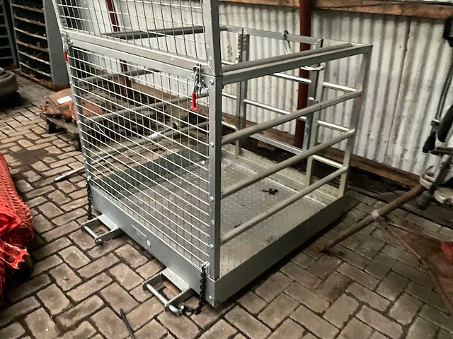 Orangeparts wb100e mobiele werk-hoogteplatformkooi - afbeelding 2 van  9