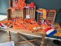 Oranje decoratie, excl. aardappelkisten - afbeelding 1 van  6
