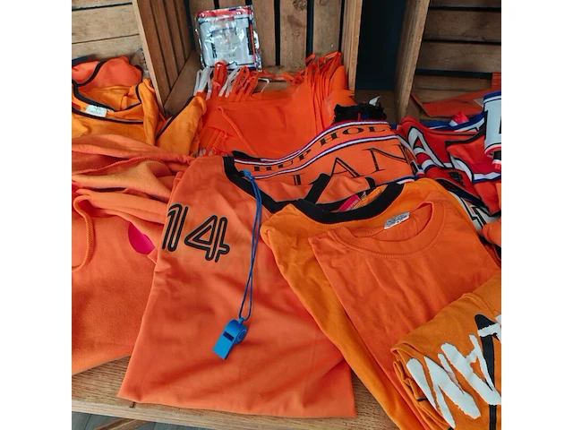 Oranje decoratie, excl. aardappelkisten - afbeelding 5 van  6